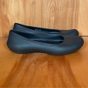 CROCS Black Flats